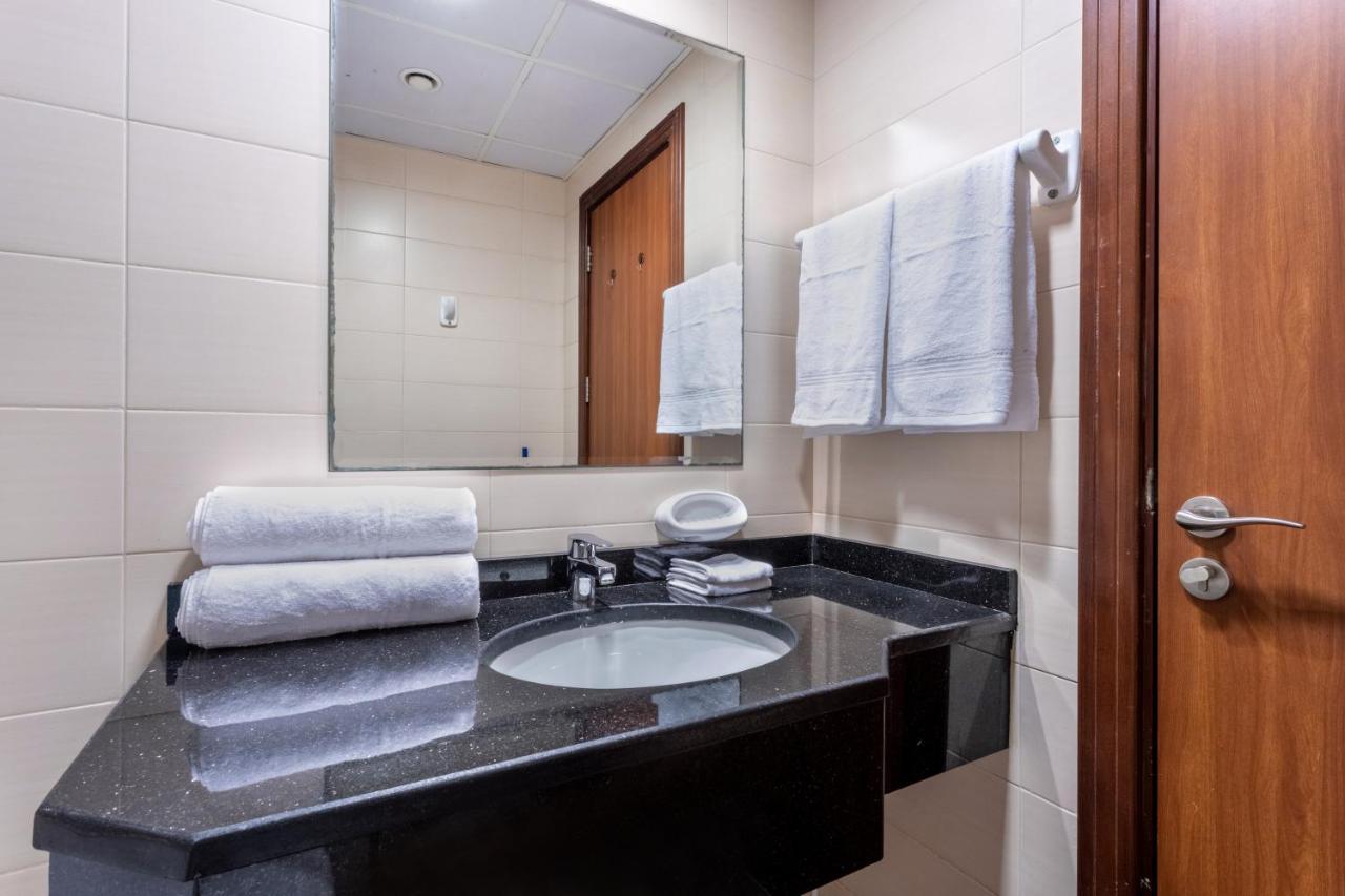 Live Spacious 3Br Apartment All En Suite & Balcony Dubai Esterno foto