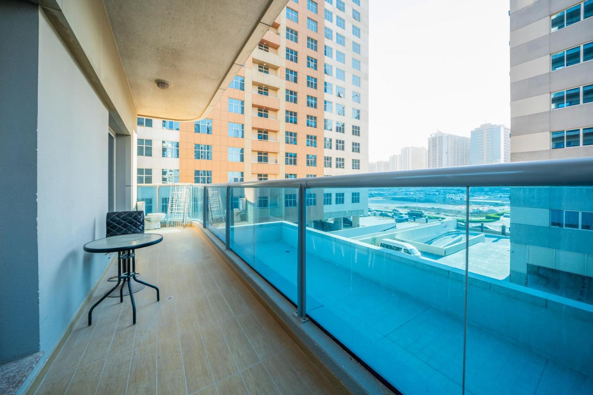 Live Spacious 3Br Apartment All En Suite & Balcony Dubai Esterno foto